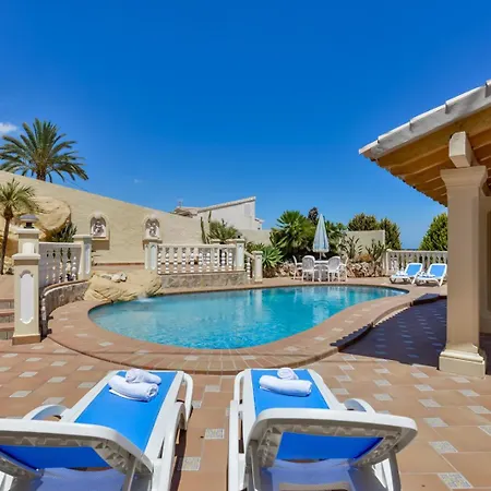 Villa Guzman - Cascada