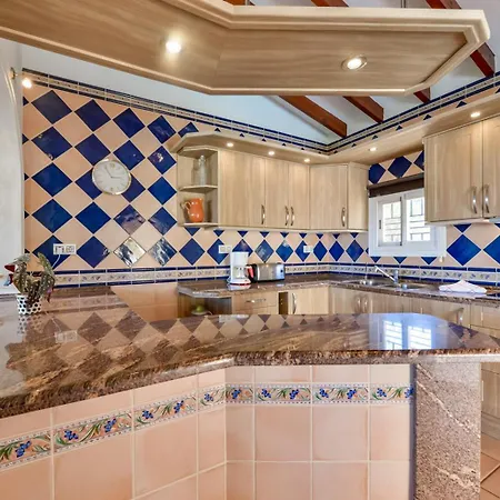 Guzman - Cascada Villa