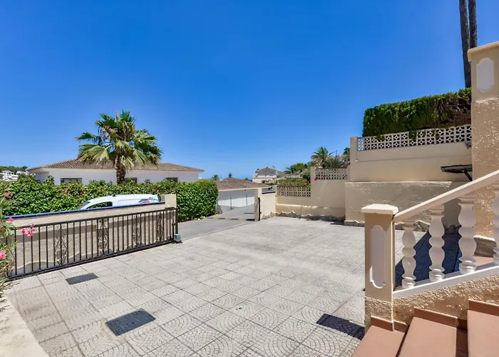 Guzman - Cascada Villa Benissa
